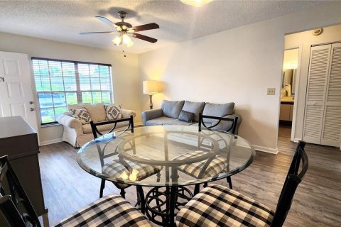 Copropriété à vendre à New Port Richey, Floride: 2 chambres, 77.57 m2 № 2142256 - photo 7