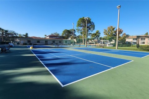 Copropriété à vendre à New Port Richey, Floride: 2 chambres, 77.57 m2 № 2142256 - photo 3