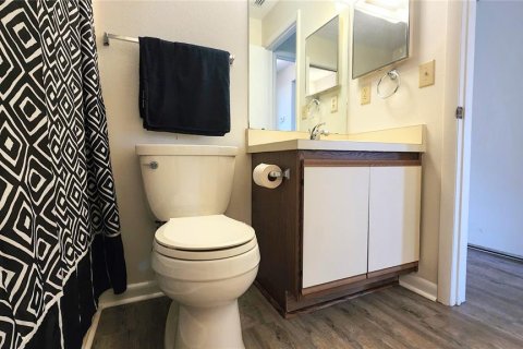 Copropriété à vendre à New Port Richey, Floride: 2 chambres, 77.57 m2 № 2142256 - photo 17
