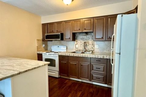 Copropriété à louer à Holiday, Floride: 2 chambres, 76.64 m2 № 2399396 - photo 7