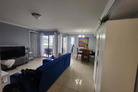Condominio en alquiler en Homestead, Florida, 2 dormitorios, 80.17 m2 № 1970920 - foto 4