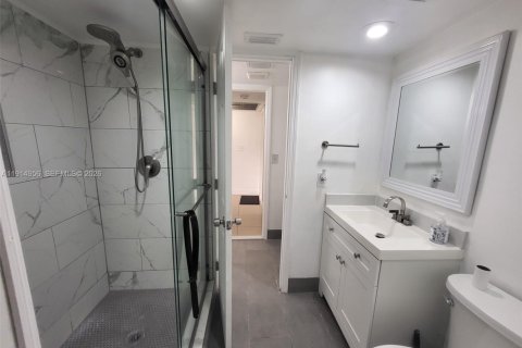 Condo in Homestead, Florida, 2 bedrooms  № 1970920 - photo 28