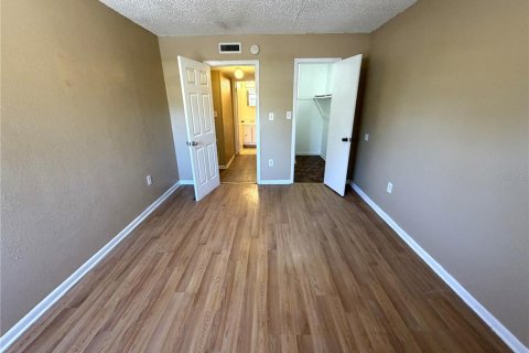 Condominio en venta en Orlando, Florida, 1 dormitorio, 72.46 m2 № 2102790 - foto 11