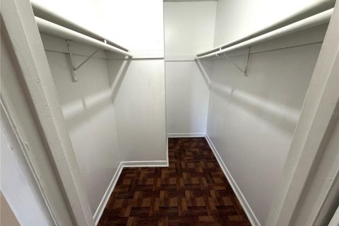Condominio en venta en Orlando, Florida, 1 dormitorio, 72.46 m2 № 2102790 - foto 12