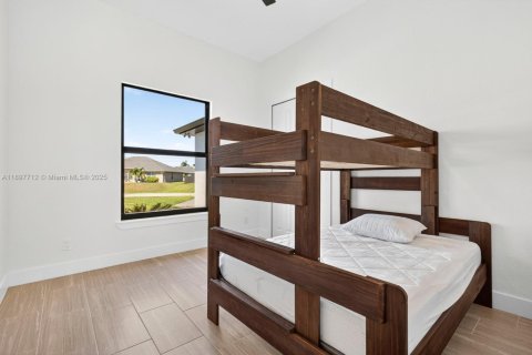 Villa ou maison à vendre à Cape Coral, Floride: 4 chambres № 1949642 - photo 22