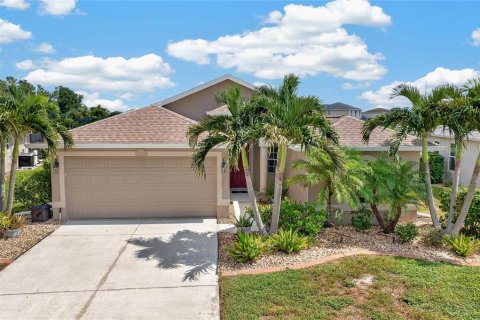 House in North Port, Florida 3 bedrooms, 171.96 sq.m. № 2310423