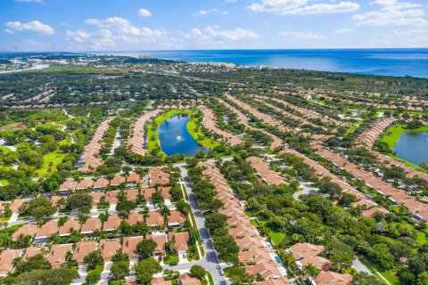 Casa en alquiler en Jupiter, Florida, 3 dormitorios, 175.49 m2 № 962350 - foto 1