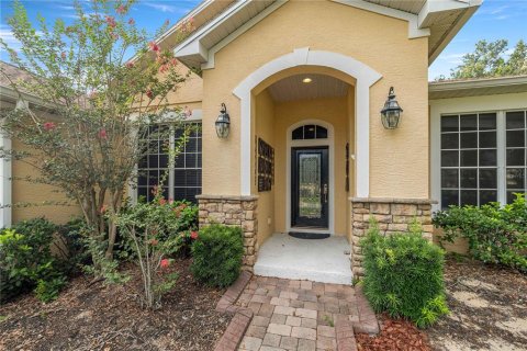 House in Clermont, Florida 4 bedrooms, 246.66 sq.m. № 2230855 - photo 4