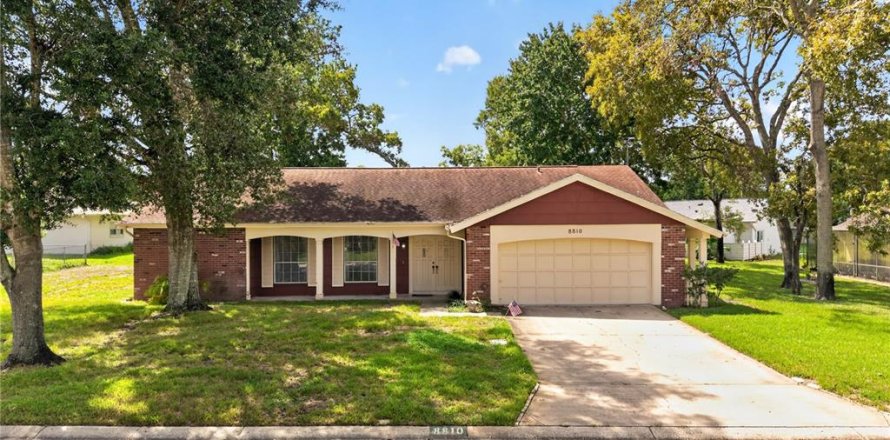 Casa en Hudson, Florida 2 dormitorios, 141.12 m2 № 2383773