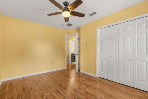 Villa ou maison à vendre à Eustis, Floride: 3 chambres, 165.18 m2 № 2396307 - photo 26