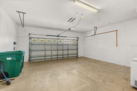 Villa ou maison à vendre à Eustis, Floride: 3 chambres, 165.18 m2 № 2396307 - photo 28