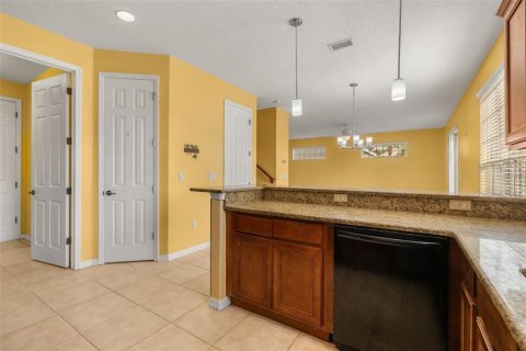 Villa ou maison à vendre à Eustis, Floride: 3 chambres, 165.18 m2 № 2396307 - photo 12