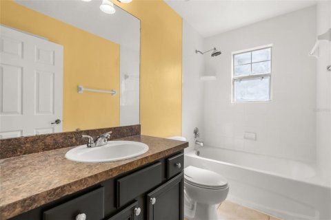 Villa ou maison à vendre à Eustis, Floride: 3 chambres, 165.18 m2 № 2396307 - photo 27