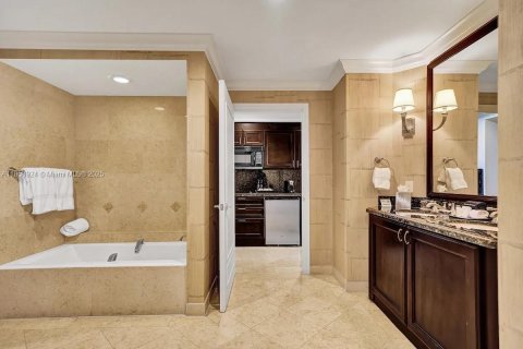 Condominio en venta en Fort Lauderdale, Florida, 1 dormitorio, 58.53 m2 № 1871756 - foto 14