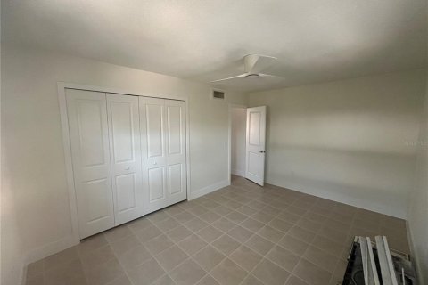 Villa ou maison à louer à Treasure Island, Floride: 1 chambre, 68.75 m2 № 1656605 - photo 8