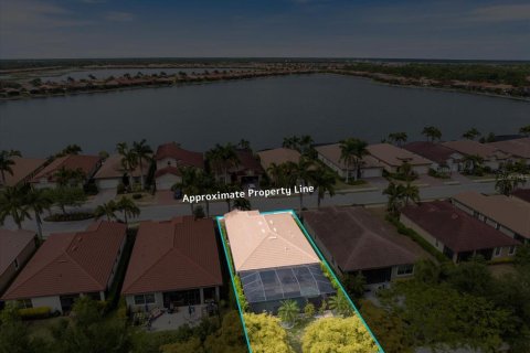 House in Laurel, Florida 2 bedrooms, 168.71 sq.m. № 2227138 - photo 3