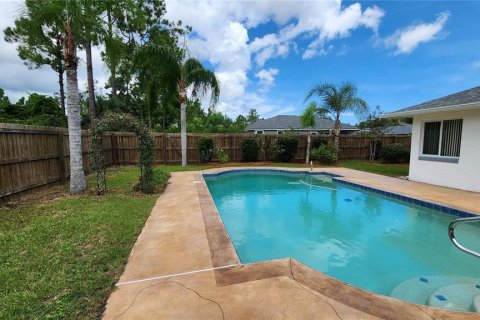 Casa en venta en Palm Coast, Florida, 5 dormitorios, 233.65 m2 № 1881142 - foto 8