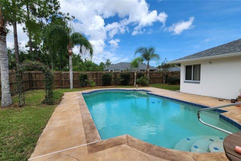 Casa en venta en Palm Coast, Florida, 5 dormitorios, 233.65 m2 № 1881142 - foto 2