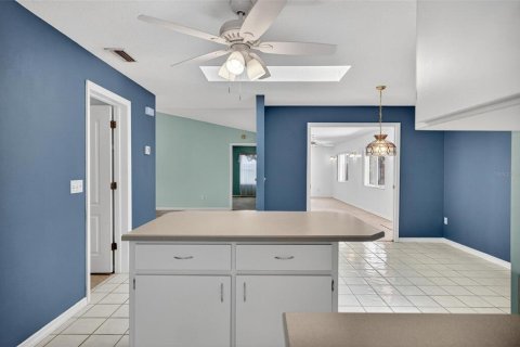 House in Palm Coast, Florida 5 bedrooms, 233.65 sq.m. № 1881142 - photo 22