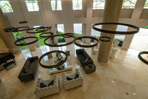 Купить кондоминиум в Санни-Айлс-Бич, Флорида 2 спальни, 147.71м2, № 1928984 - фото 1