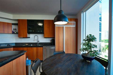 Купить кондоминиум в Санни-Айлс-Бич, Флорида 2 спальни, 147.71м2, № 1928984 - фото 14