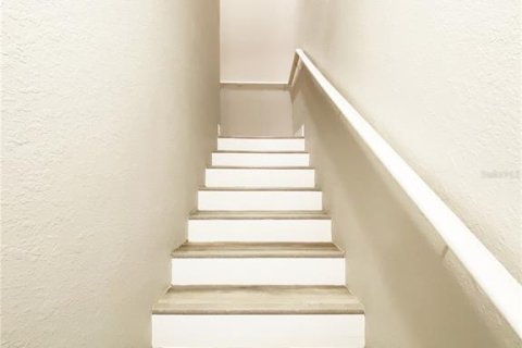 Снять в аренду кондоминиум в Лейк-Мэри, Флорида 9 комнат, 135.17м2, № 2158022 - фото 21