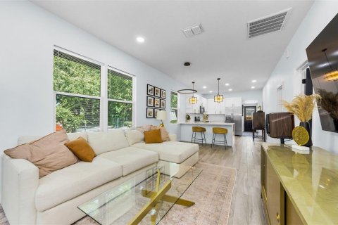 Купить виллу или дом в Тампа, Флорида 3 комнаты, 111.48м2, № 1849804 - фото 12