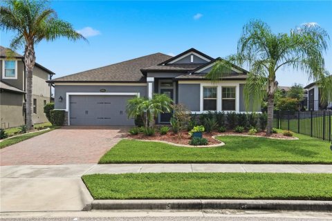 House in Apopka, Florida 4 bedrooms, 233.18 sq.m. № 2368683