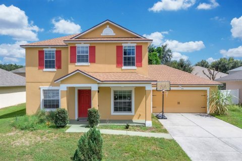 Casa en Apopka, Florida 4 dormitorios, 206.8 m2 № 2375510