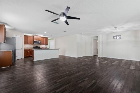 Villa ou maison à vendre à Bunnell, Floride: 4 chambres, 172.52 m2 № 1917143 - photo 9