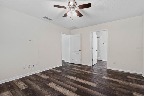 Villa ou maison à vendre à Bunnell, Floride: 4 chambres, 172.52 m2 № 1917143 - photo 12