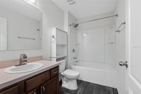 Villa ou maison à vendre à Bunnell, Floride: 4 chambres, 172.52 m2 № 1917143 - photo 28