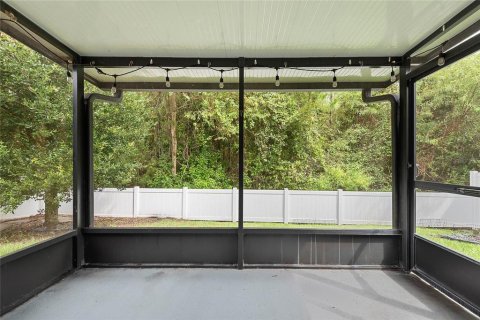 Villa ou maison à vendre à Bunnell, Floride: 4 chambres, 172.52 m2 № 1917143 - photo 4