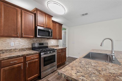 Villa ou maison à vendre à Bunnell, Floride: 4 chambres, 172.52 m2 № 1917143 - photo 19
