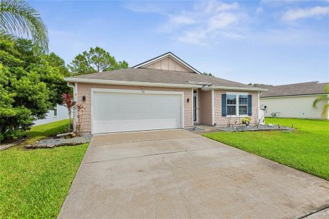 Villa ou maison à vendre à Bunnell, Floride: 4 chambres, 172.52 m2 № 1917143 - photo 1