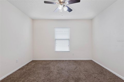 Villa ou maison à vendre à Bunnell, Floride: 4 chambres, 172.52 m2 № 1917143 - photo 25