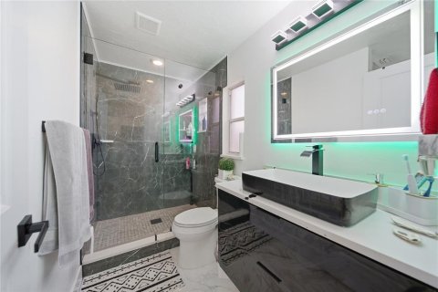 Villa ou maison à louer à Tampa, Floride: 3 chambres, 131.09 m2 № 2425345 - photo 18