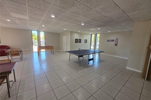 Снять в аренду кондоминиум в Майами, Флорида 2 спальни, 89.65м2, № 2008043 - фото 26