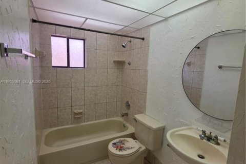 Снять в аренду кондоминиум в Майами, Флорида 2 спальни, 89.65м2, № 2008043 - фото 6