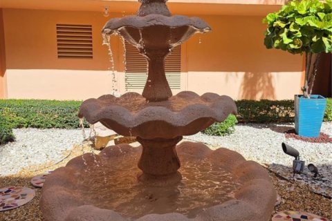 Снять в аренду кондоминиум в Майами, Флорида 2 спальни, 89.65м2, № 2008043 - фото 21