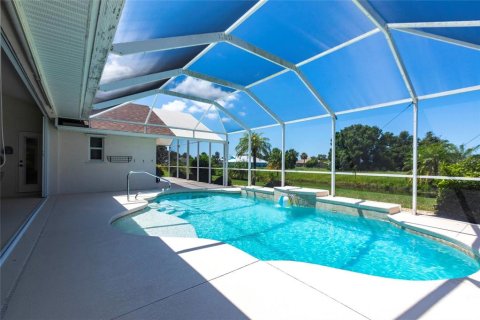 Casa en venta en Rotonda, Florida, 3 dormitorios, 204.85 m2 № 1838135 - foto 27