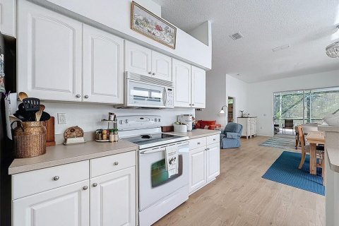 Villa ou maison à vendre à New Port Richey, Floride: 3 chambres, 172.24 m2 № 2198587 - photo 28