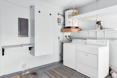 Villa ou maison à vendre à Pinellas Park, Floride: 1 chambre, 83.8 m2 № 1792946 - photo 18