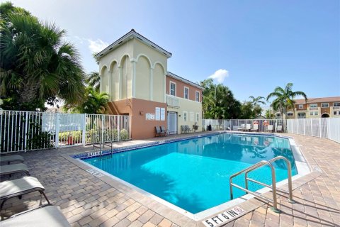 Apartment in Doral, Florida 3 bedrooms, 112.13 sq.m. № 1929173 - photo 28