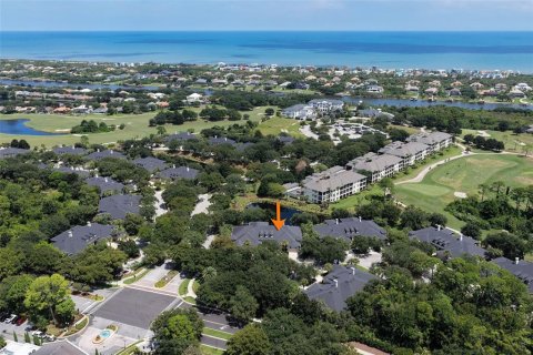 Townhouse in Palm Coast, Florida 2 bedrooms, 178.28 sq.m. № 2337343 - photo 2