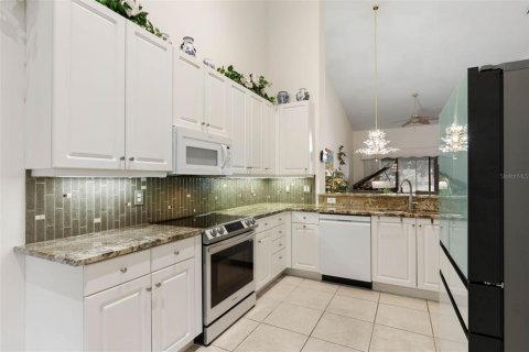 Townhouse in Palm Coast, Florida 2 bedrooms, 178.28 sq.m. № 2337343 - photo 22