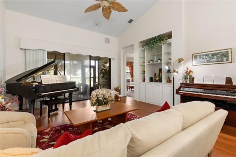 Townhouse in Palm Coast, Florida 2 bedrooms, 178.28 sq.m. № 2337343 - photo 8
