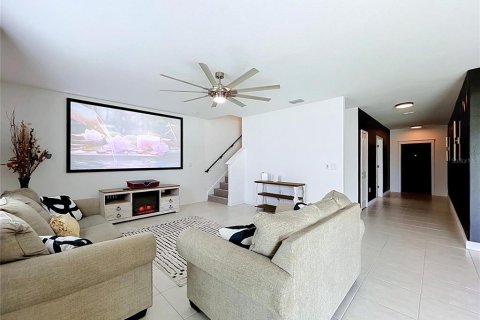 Casa en venta en Riverview, Florida, 4 dormitorios, 244.8 m2 № 2387701 - foto 12