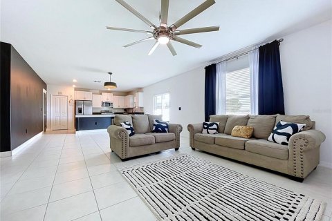 Casa en venta en Riverview, Florida, 4 dormitorios, 244.8 m2 № 2387701 - foto 13