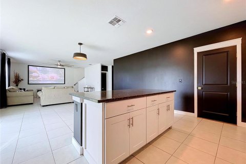 Casa en venta en Riverview, Florida, 4 dormitorios, 244.8 m2 № 2387701 - foto 9